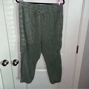 AEO High Waisted Cargo Jogger Pant